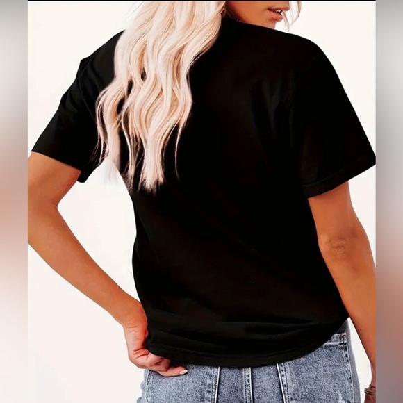 Womens Fashion Black Short Sleeve Horror Comedy Beetlejuice Movie T-Shirt - Picture 2 of 10